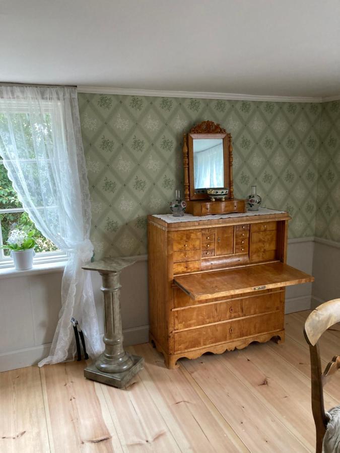 Thorstorps Gard B&B Soderkoping Exterior photo