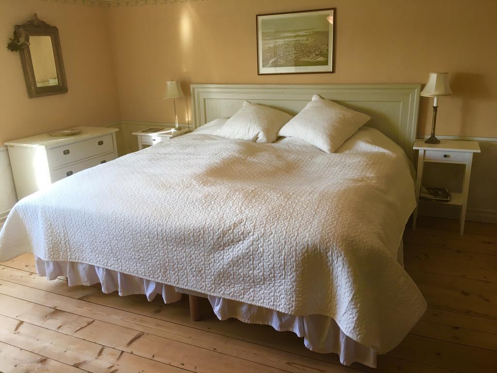 Thorstorps Gard B&B Soderkoping Exterior photo
